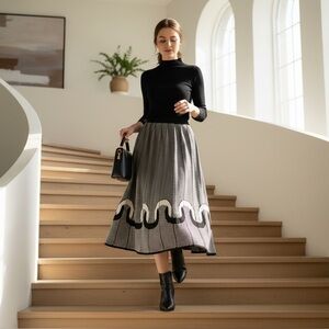 Vintage British Vogue Knit Skirt | Black & White Graphic Hem | Made in USA